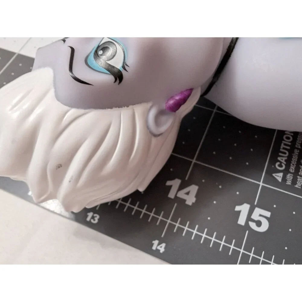 Disney Store Little Mermaid Ursula Hard Plastic‎ Figure Toy 8 in